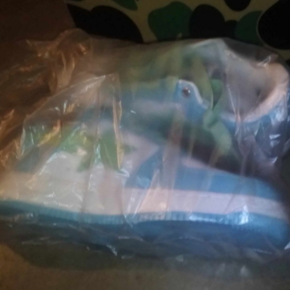 NIB BAPESTA Blue/Green/White Shoes - Picture 16 of 16